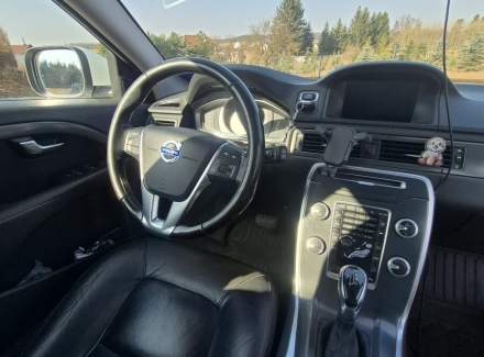Volvo - XC70