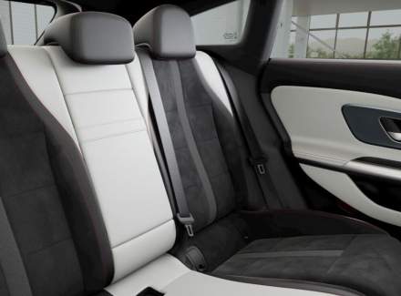 Mercedes-Benz - CLA