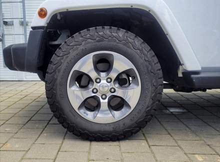 Jeep - Wrangler