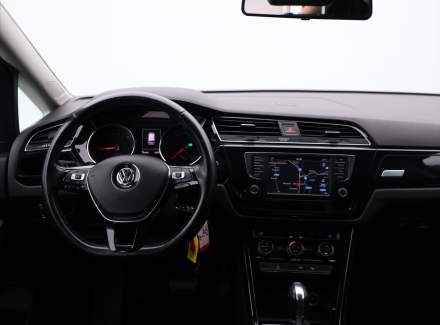 Volkswagen - Touran