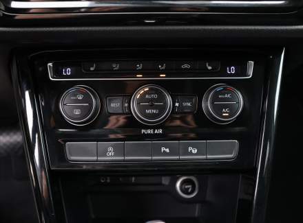 Volkswagen - Touran