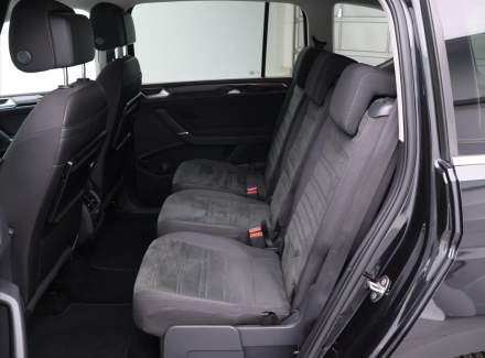 Volkswagen - Touran