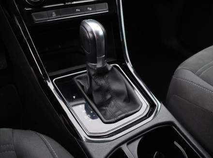 Volkswagen - Touran
