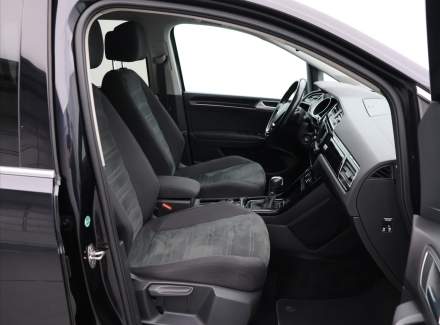 Volkswagen - Touran