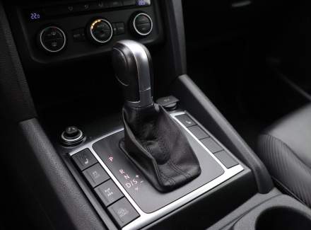 Volkswagen - Amarok