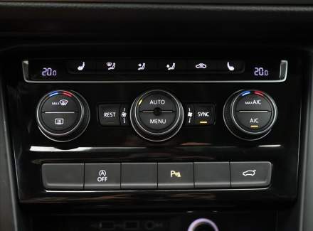 Volkswagen - Touran