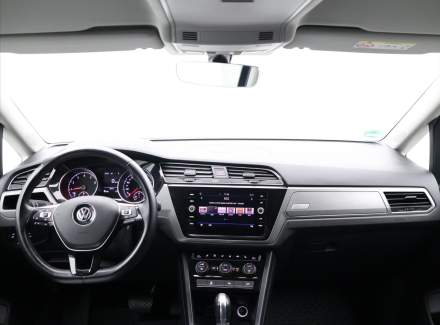 Volkswagen - Touran