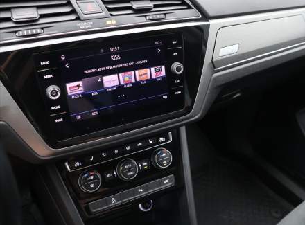 Volkswagen - Touran