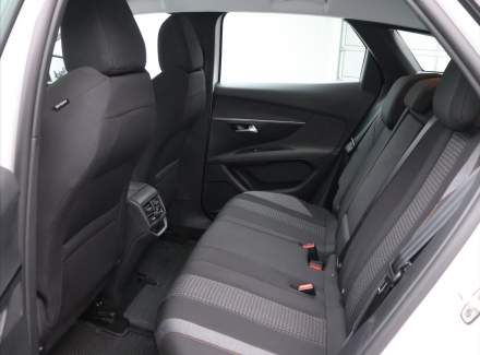 Peugeot - 3008