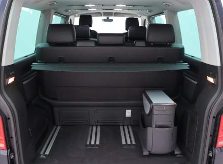 Volkswagen - Multivan