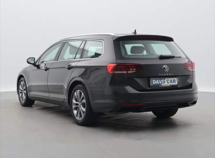 Volkswagen - Passat