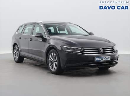 Volkswagen - Passat