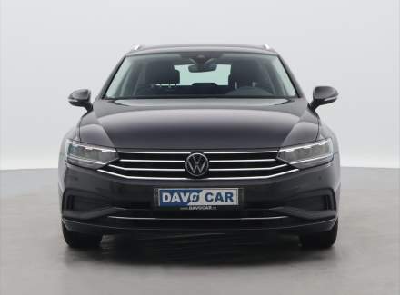 Volkswagen - Passat