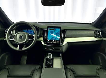 Volvo - XC90