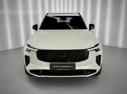 Volvo - XC90