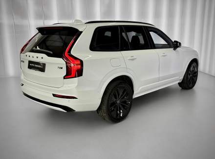 Volvo - XC90