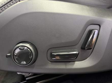Volvo - XC90