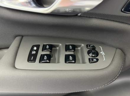 Volvo - XC90
