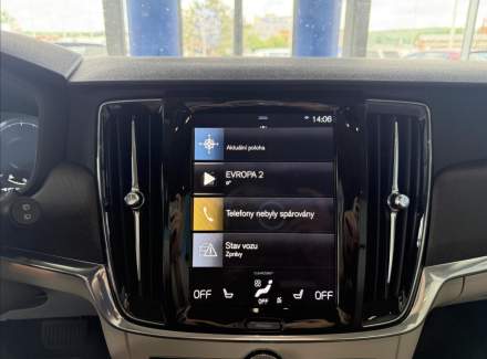 Volvo - V90