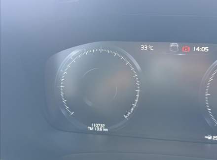 Volvo - V90