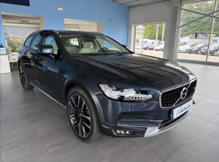 Volvo - V90