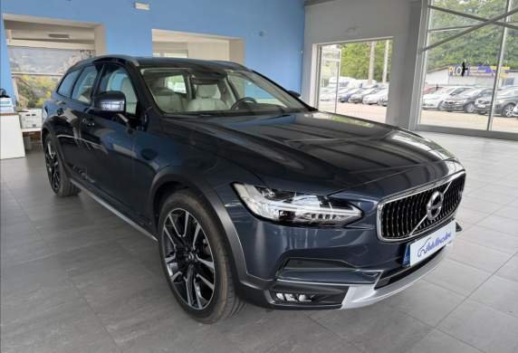 Volvo - V90