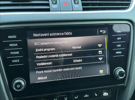 Škoda - Octavia