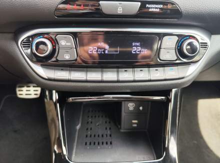 Hyundai - i30