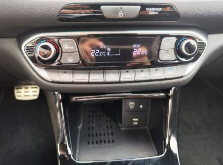Hyundai - i30