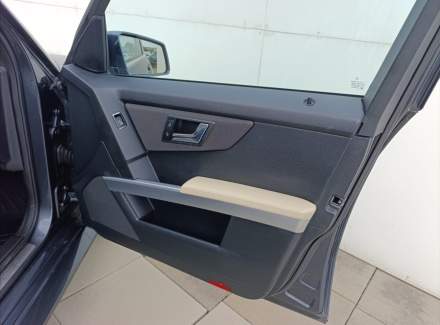 Mercedes-Benz - GLK