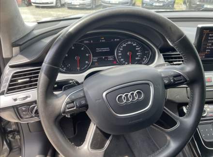 Audi - A8