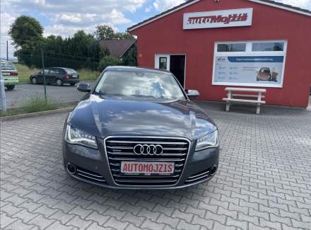 Audi - A8