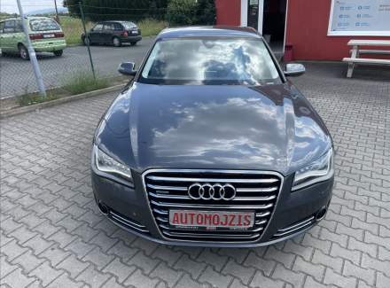 Audi - A8