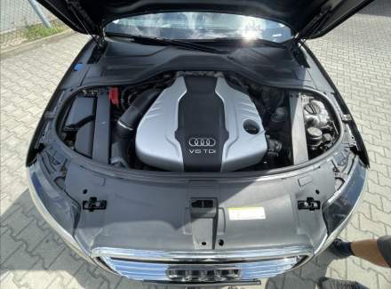 Audi - A8