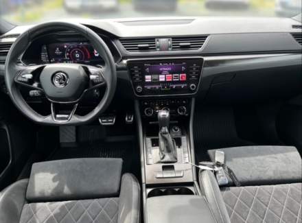 Škoda - Superb