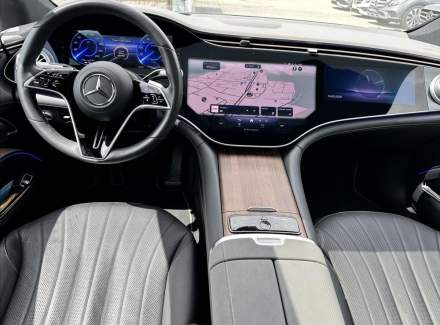 Mercedes-Benz - EQS