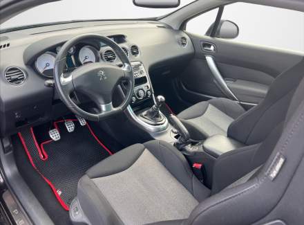 Peugeot - 308