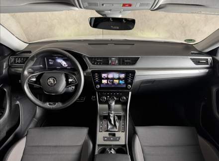 Škoda - Superb