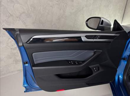 Volkswagen - Arteon