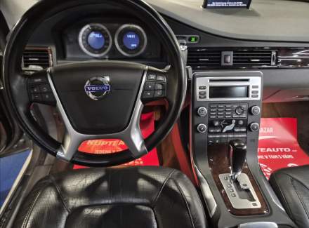Volvo - S80