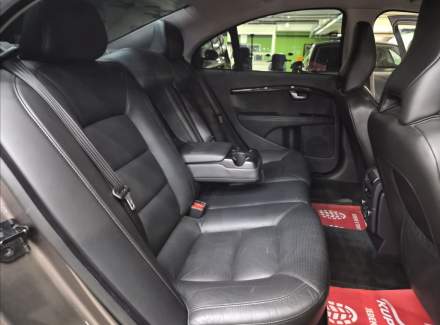 Volvo - S80