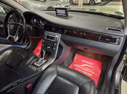 Volvo - S80