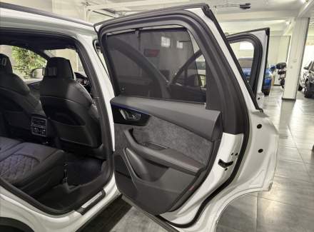 Audi - SQ7