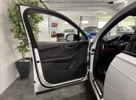 Audi - SQ7