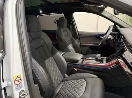 Audi - SQ7