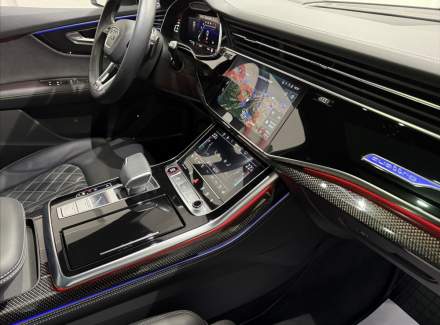 Audi - SQ7