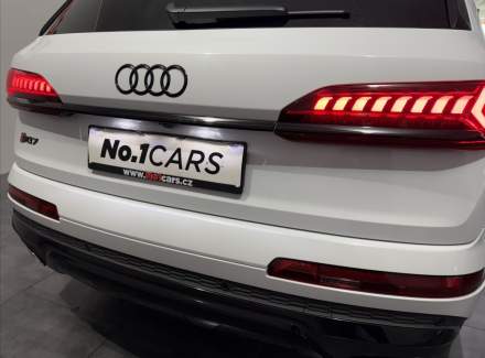 Audi - SQ7