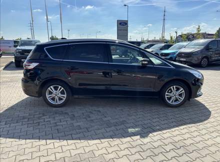 Ford - S-MAX