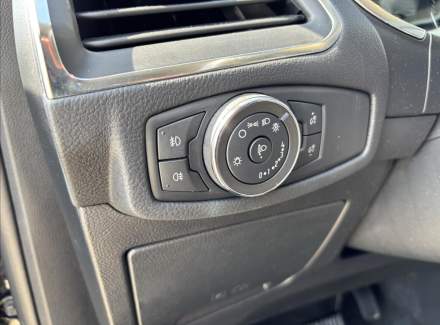 Ford - S-MAX