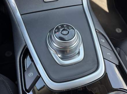 Ford - S-MAX